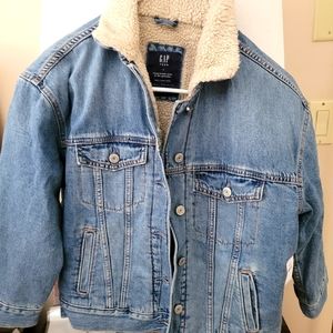 Gap denim jacket with fleece lining size8 unisex